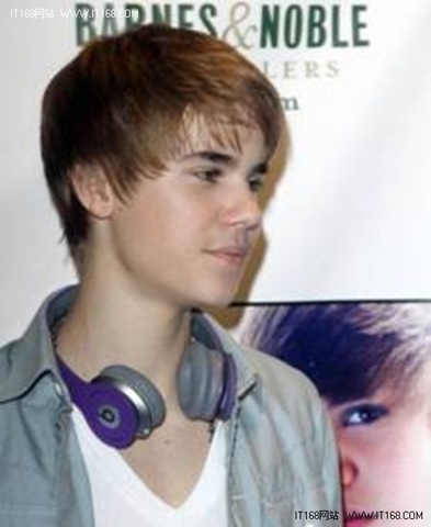 purple justin bieber headphones. Last Oct. 18, Justin? Bieber